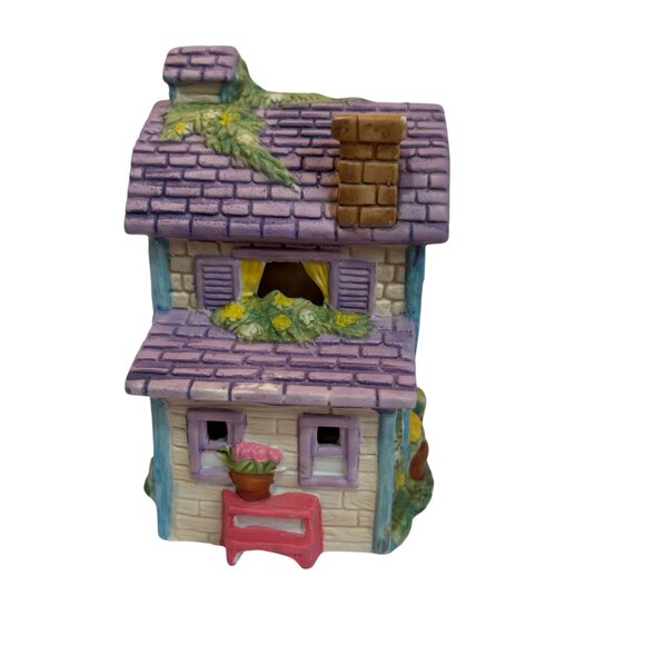 Bunnyville Illuminated Porcelain Easter House "Quilt Shop" Collectible Figurine - Picture 3 of 7